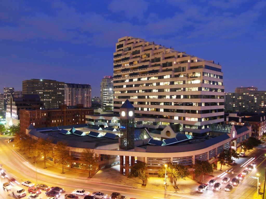 UT's School of Business Leases Space in Dallas D Magazine