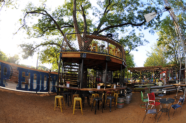 The Treehouse Bar 
