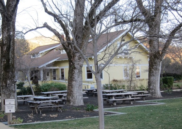 The tasting room at Frank Family Vineyards