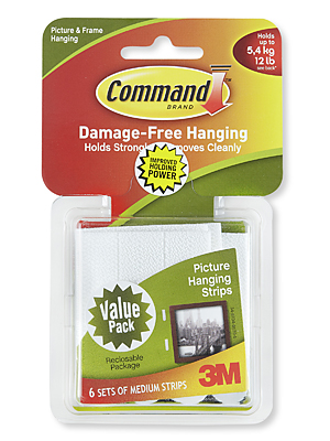 How to Use Command Strips— Picture Hanging Strips Removal 