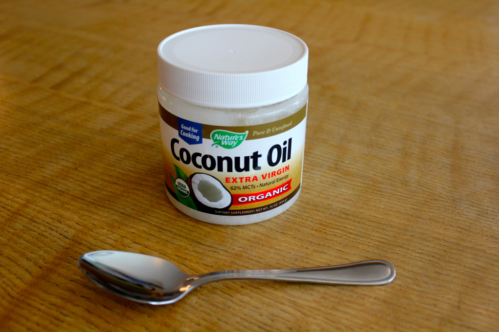 Can Coconut Oil Replace Your Beauty Routine? We Give It a Try. (Oil