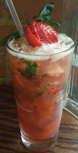 Boxwood T&G Strawberry-Basil Lemonade