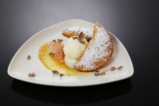 Southern Fried Peach Hand Pie with Vanilla Ice Cream – Grand Lux Cafe