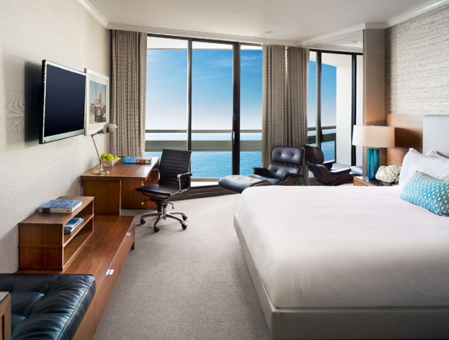 Ocean-Tower-Room