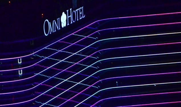 The Omni's Vegas-style lights aren't filling up the city's hotels. (Photo: Flickr/Susan Smith)