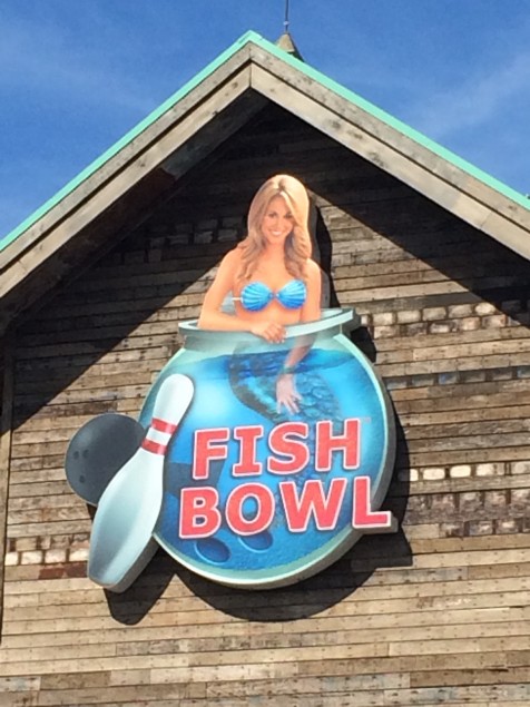 The logo of Uncle Buck's Fishbowl and Grill. 