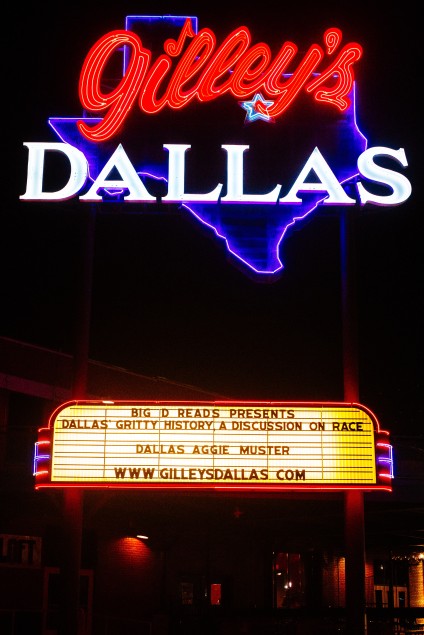 Gilley's Dallas welcomed the crowd of 200 to talk about Dallas' gritty history.