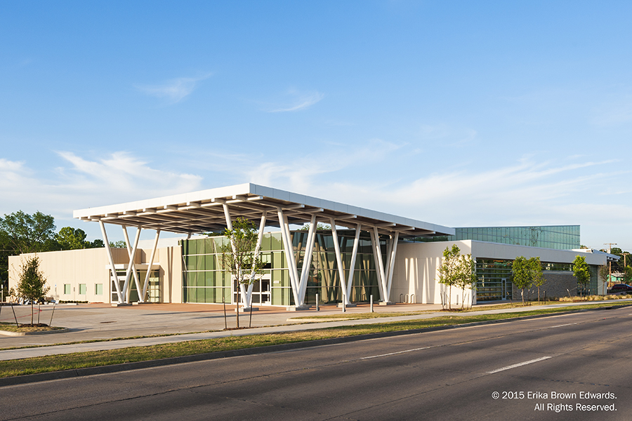Southern Dallas Rejoices As Parkland Dedicates Hatcher Station Health
