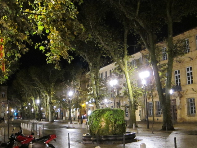 A rainy night in Aix-en-Provence