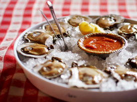 S&D Oyster Company. Photo by Samuel Solomon. 