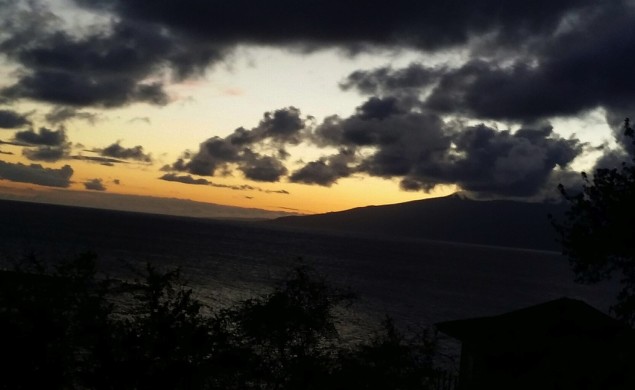 Sunset looking out of Kapalua on to the island of Molikai