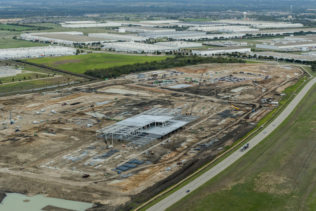 Construction of Facebook's new data center is underway in Fort Worth.
