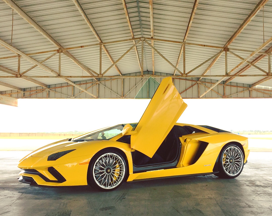 Lamborghini: The Man Behind The Legend quickly runs out of gas