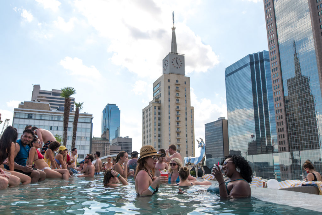 Where Find the Best Dallas Pools Magazine