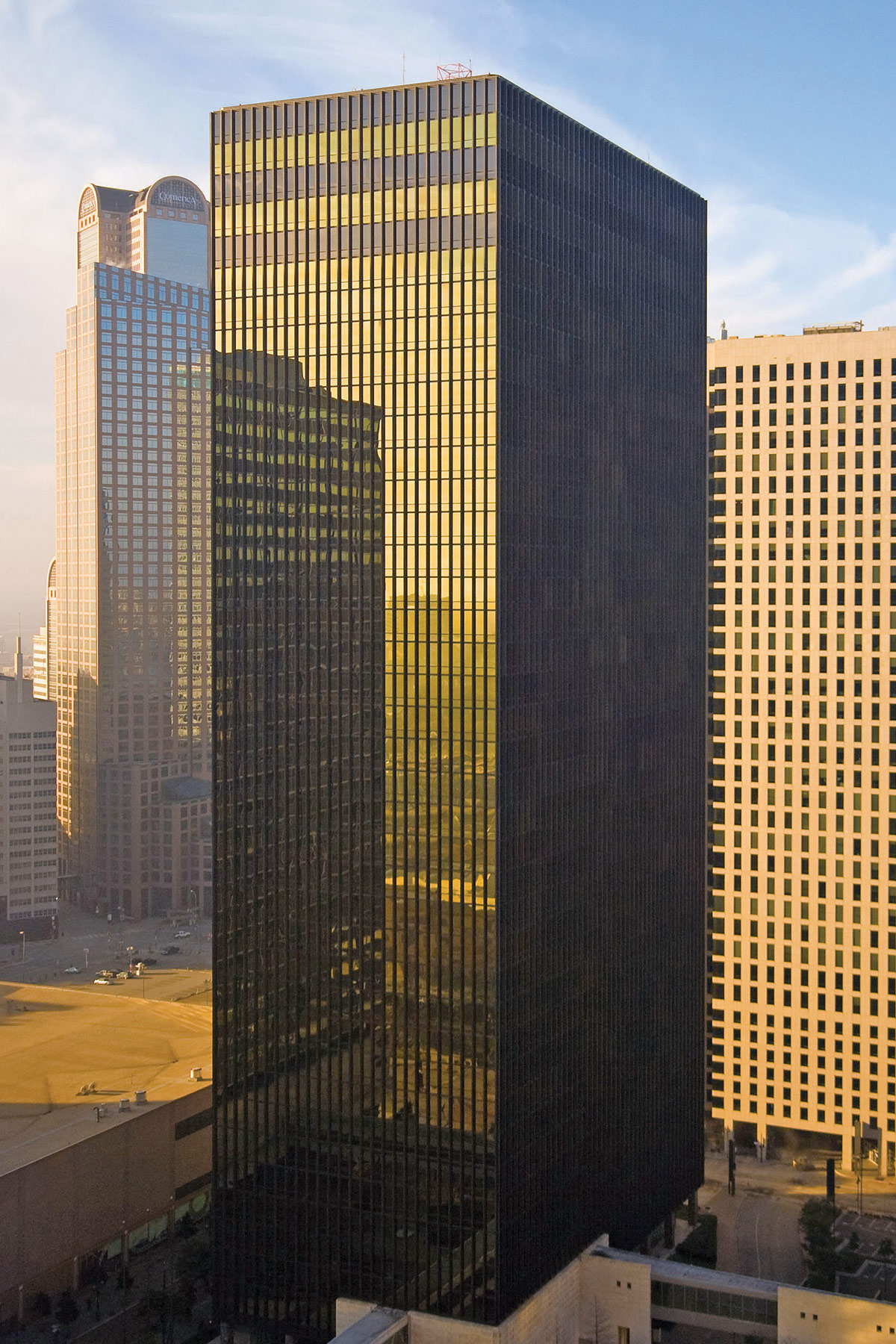 Are These Dallas Office Properties Functionally Obsolete? - Vimarsana News