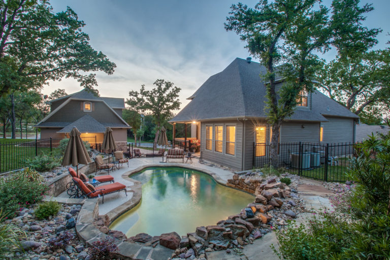 It’s Not Too Late to Live the Lake Granbury Good Life This Summer D