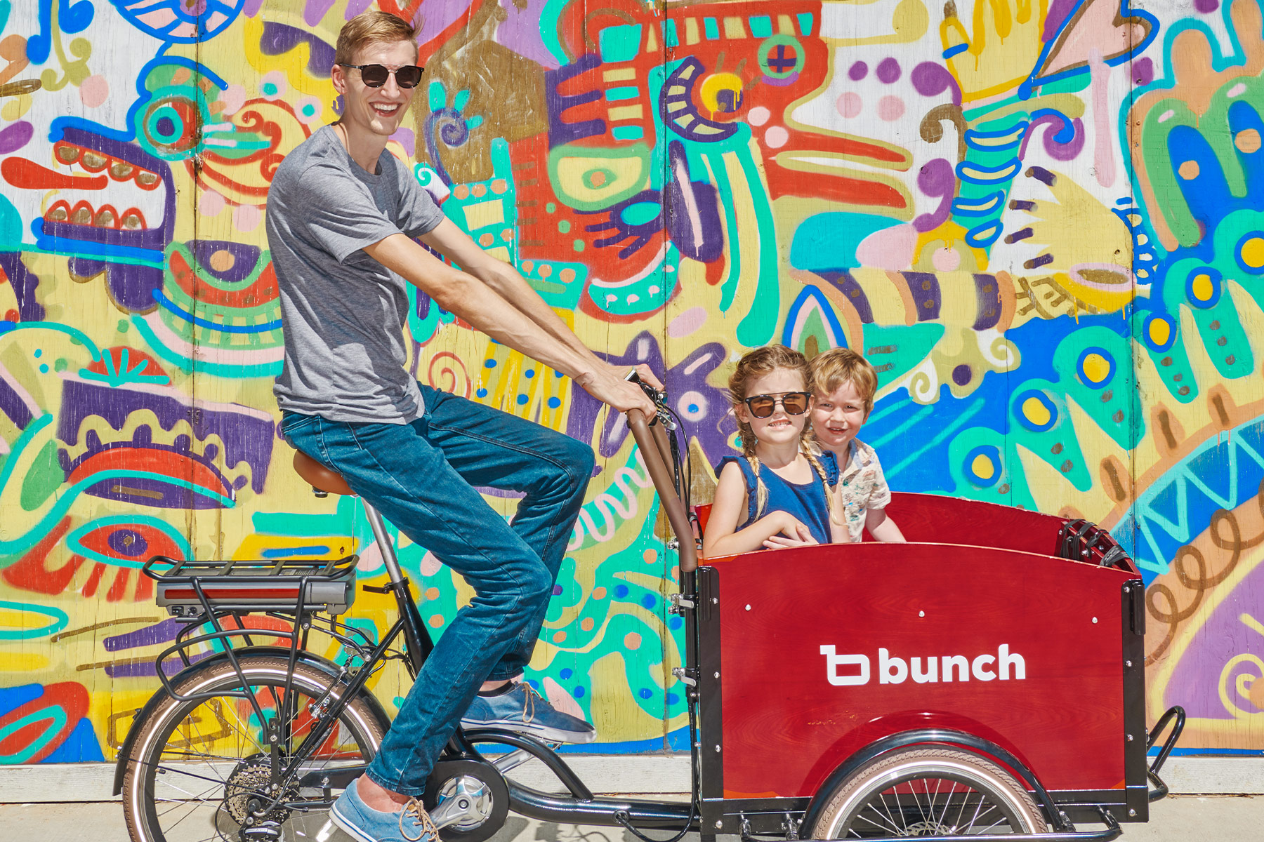 Bunch Bikes founder Aaron Powell With His Two Kids