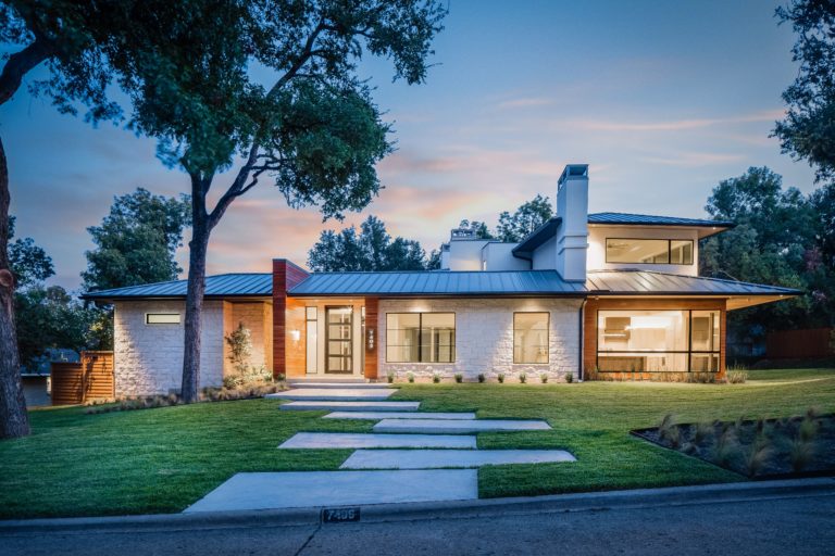 This Modern Mansion in North Dallas is a Minimalist's Dream - D Magazine