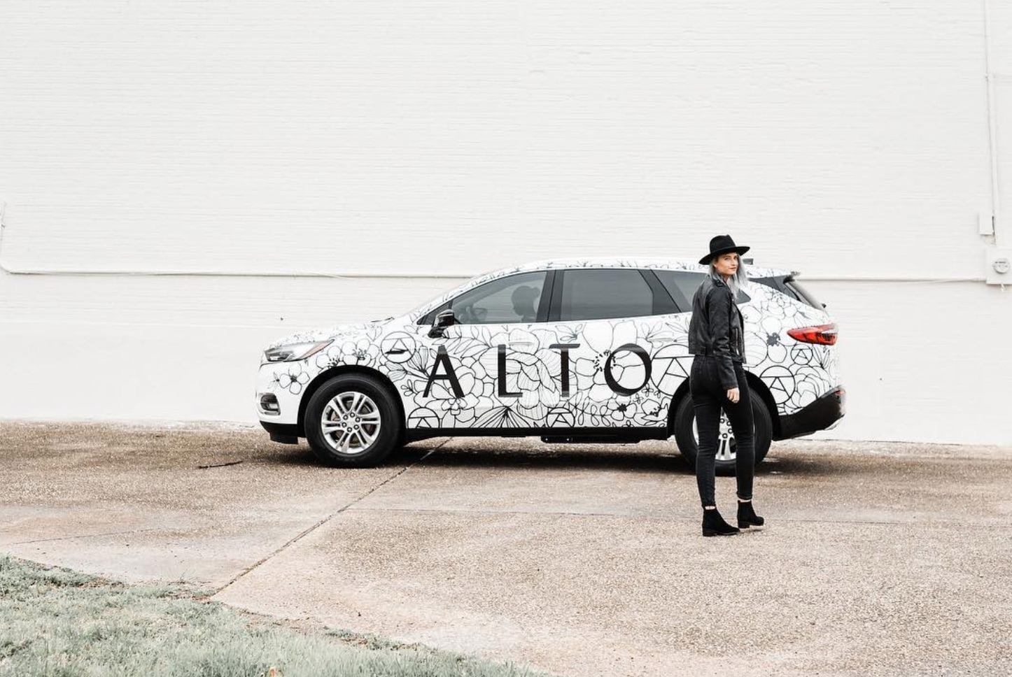 Alto's Art Cars Encourage People to Rideshare in Style