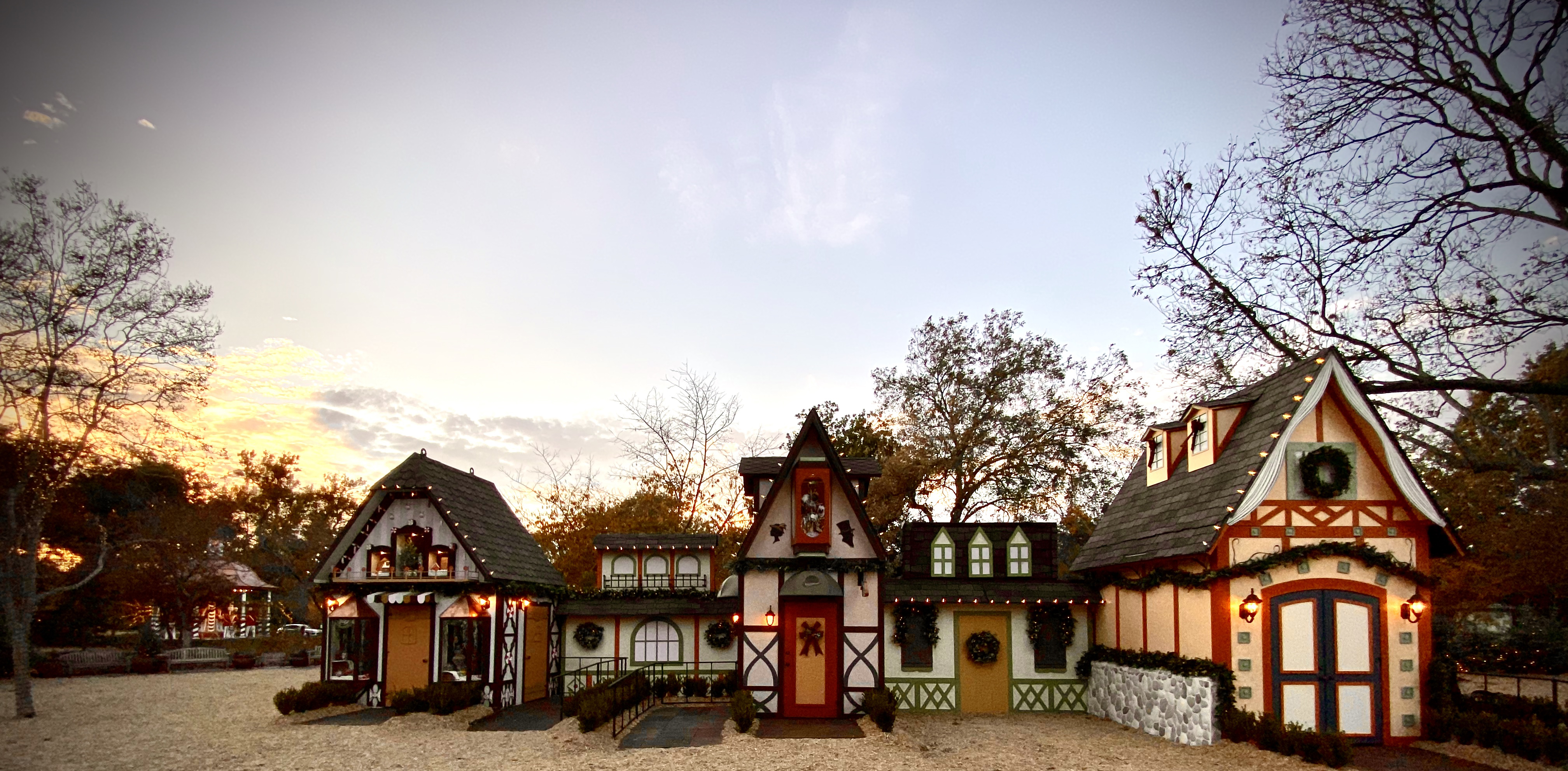 Dallas Arboretum holiday display fairytale village