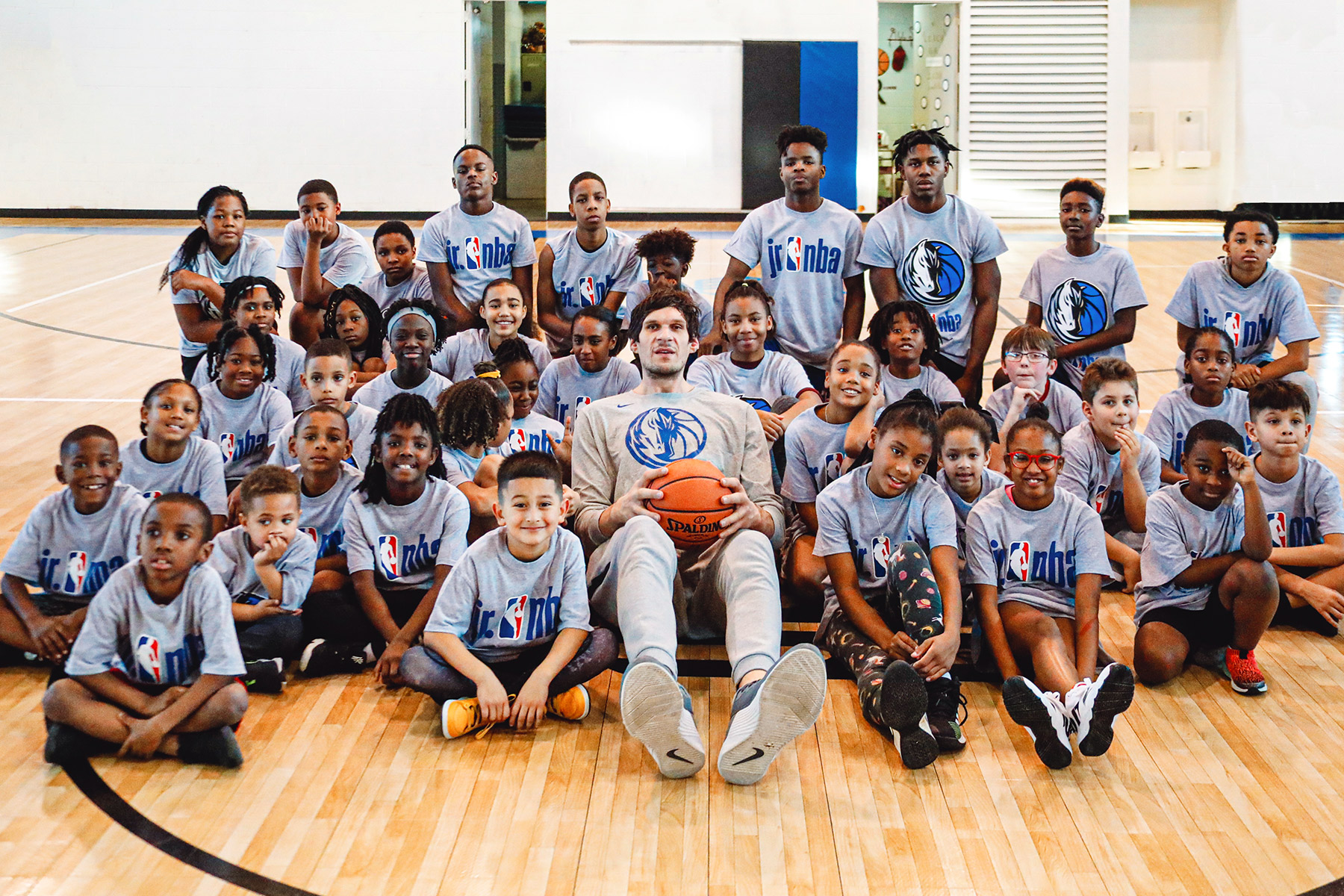 Boban Marjanovic with the Boys & Girls Club of Mesquite