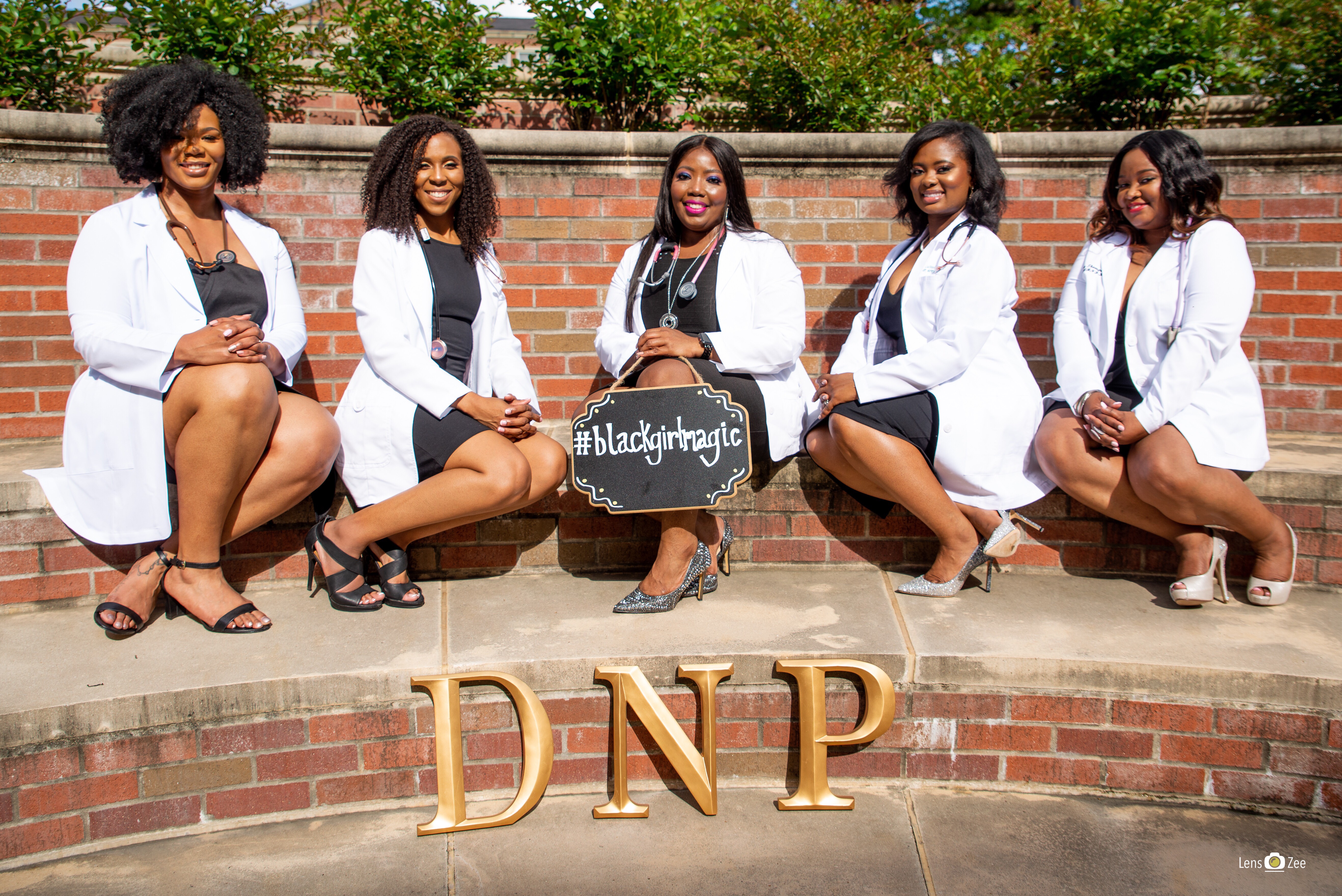 Group Of Black Women Leaders Launches A Scholarship For Young Women Like Them D Magazine