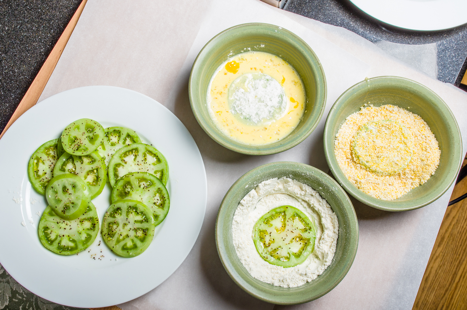 Fried green tomato and pimento cheese recipe