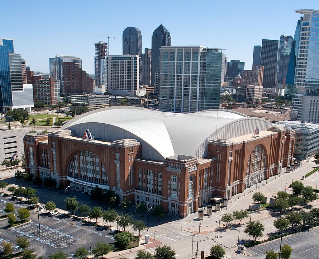 photo of American Airlines Center