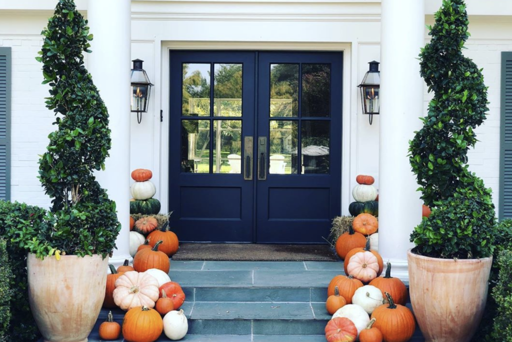 This Dallas Mom’s ‘Porch Pumpkins’ Design Company Has Spruced Up Over 250 Homes This Season