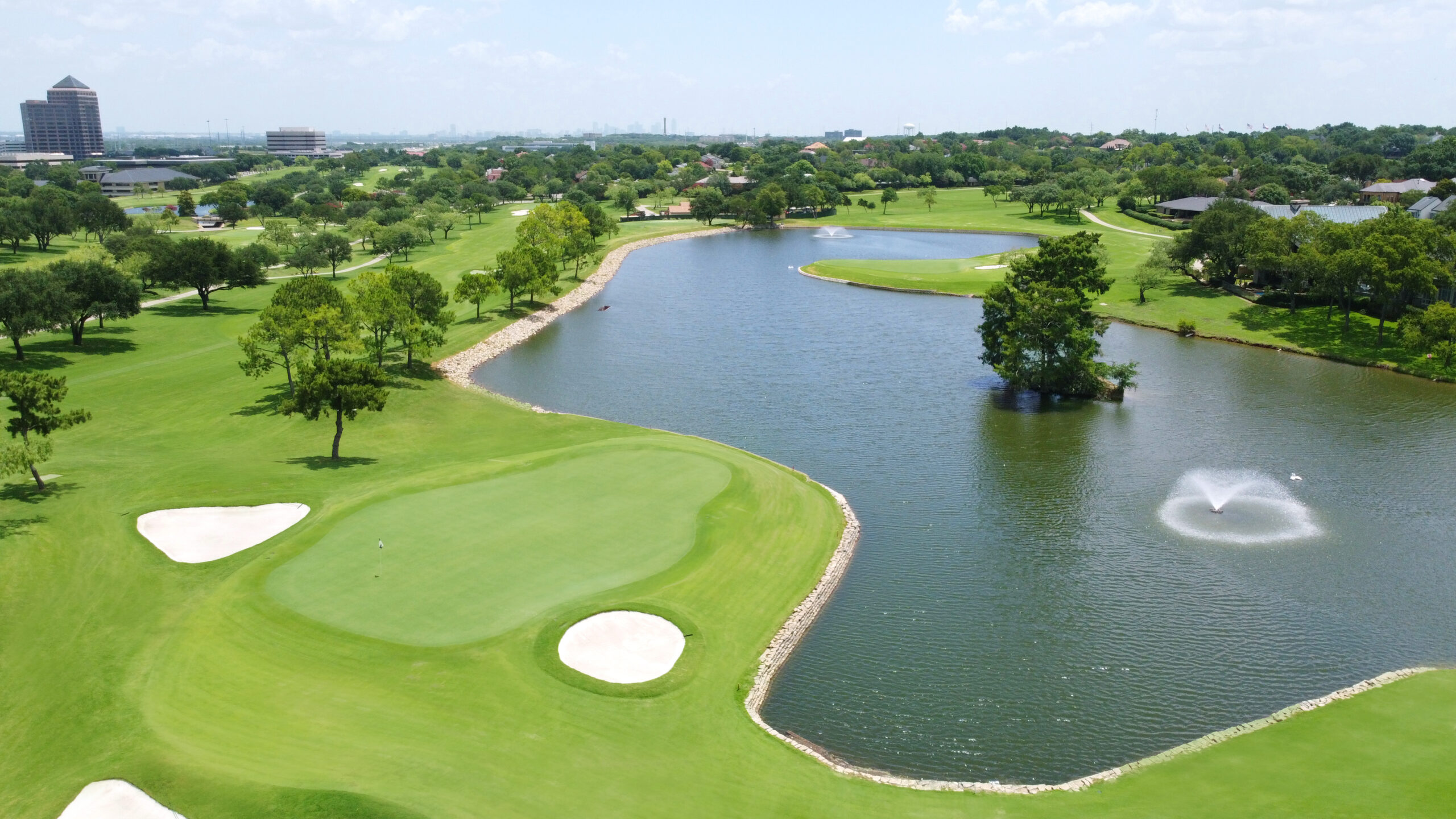 Las Colinas Country Club