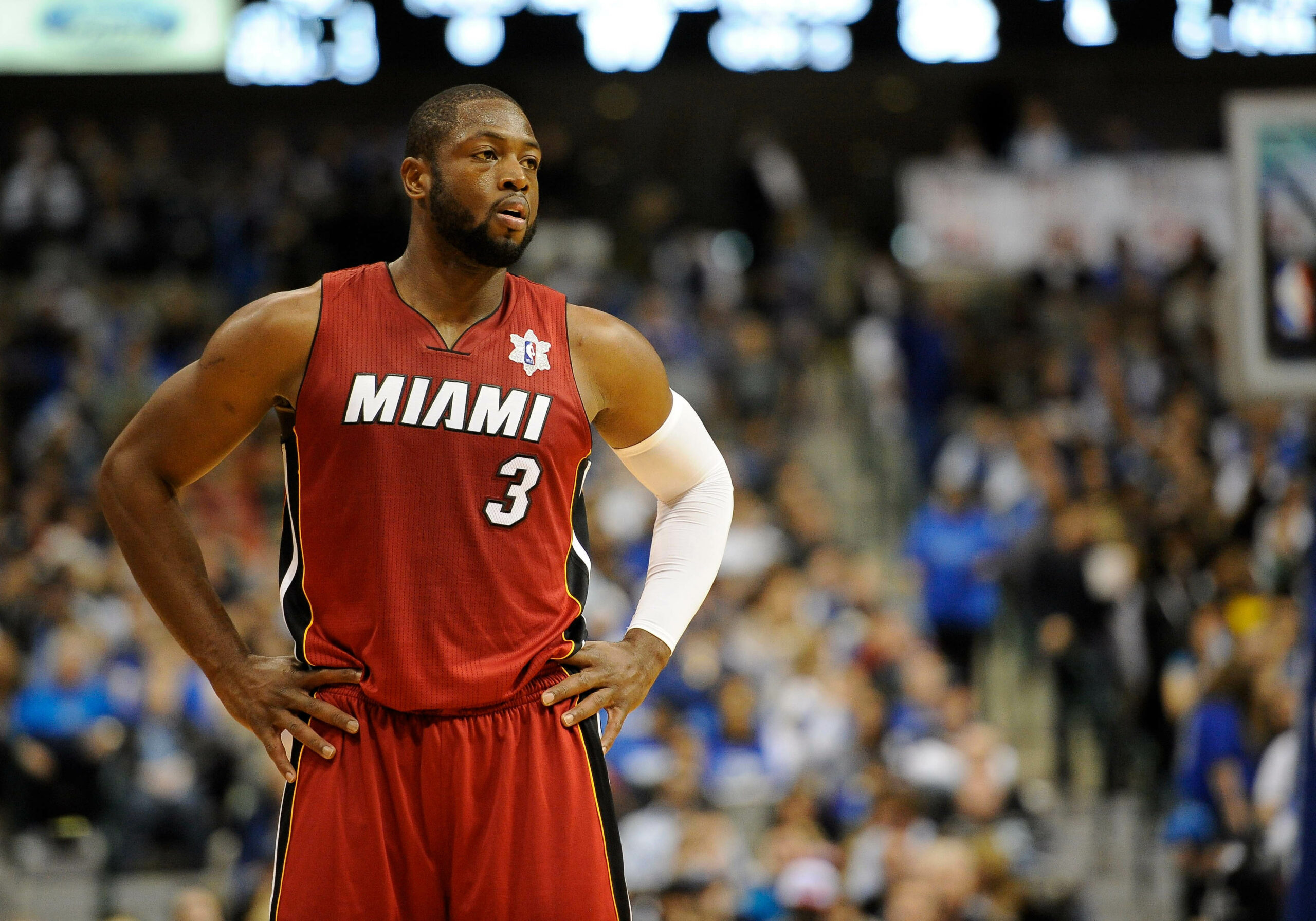 Dwyane Wade apparently staying put in Miami