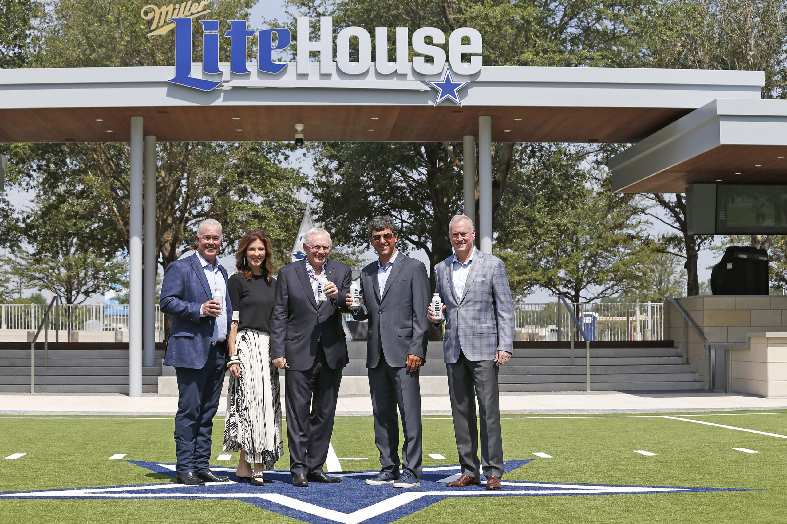 The Dallas Cowboys Brand Has Outgrown Football