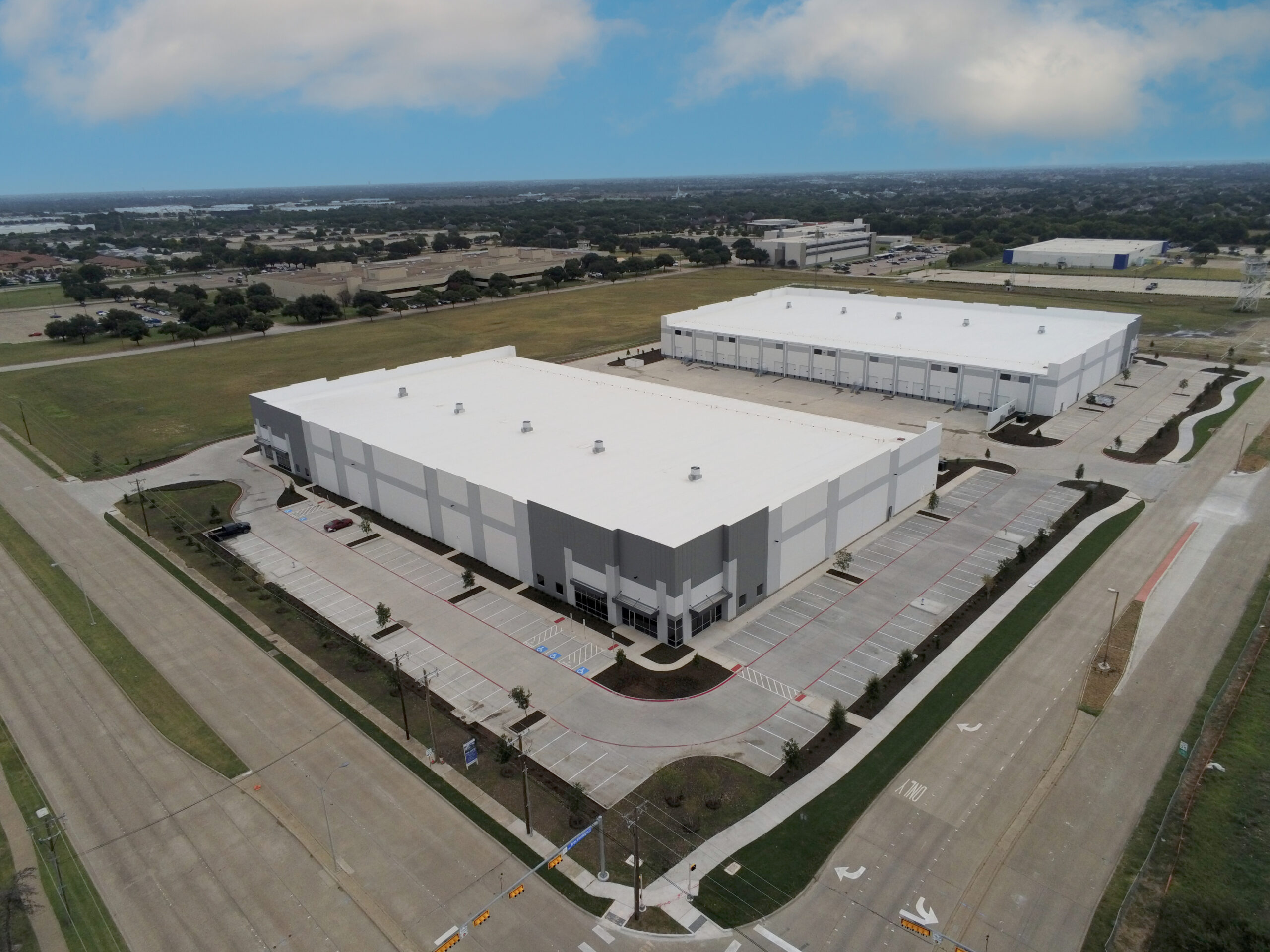 Dallas Cowboys' Irving distribution center is selling to a new investor