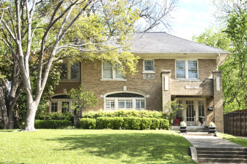 4912 Swiss Avenue, which is featured in the 2022 Swiss Avenue Historic District Home Tour.