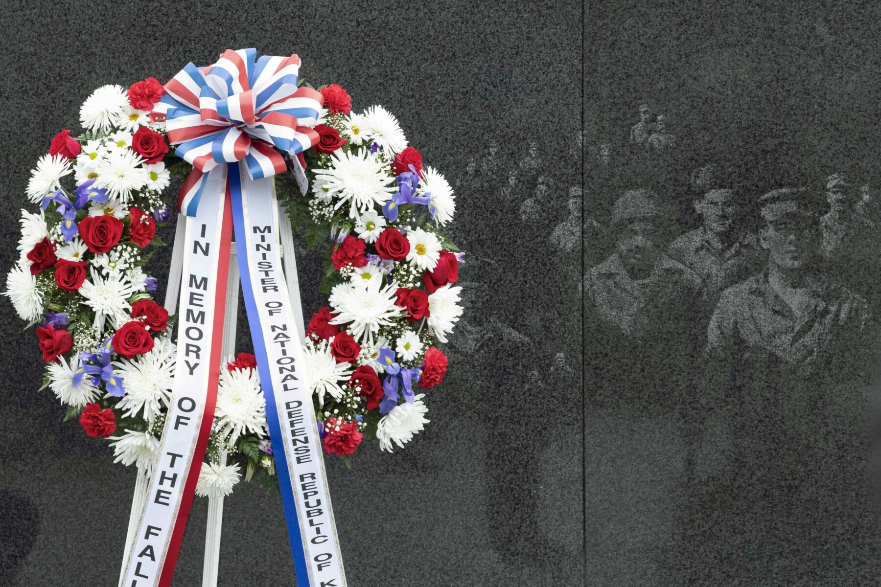 Hal and Ted Barker Say the Rededicated Korean War Memorial Is a 'Colossal Embarrassment' - Vimarsana News
