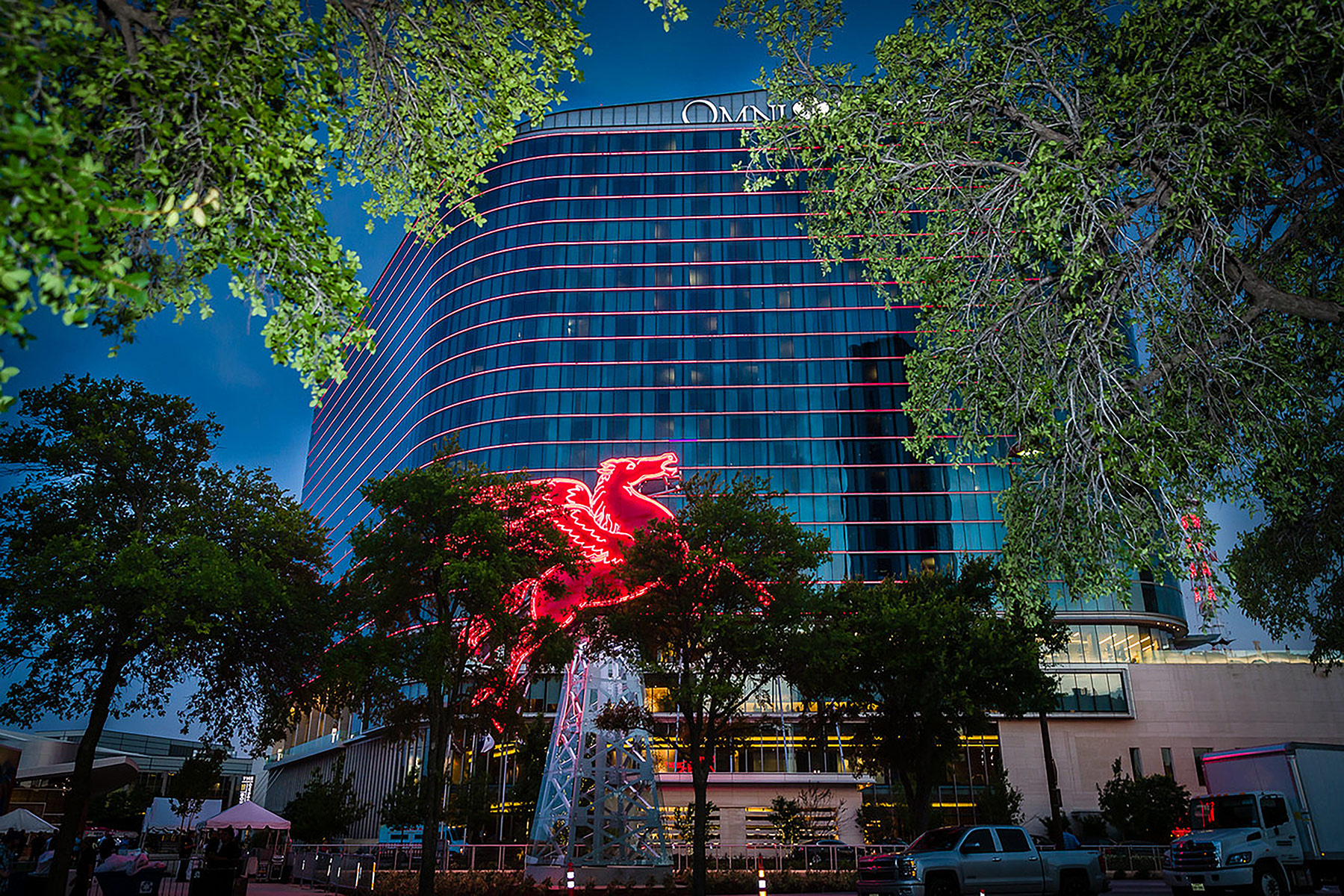Omni Hotels and Resort, Dallas Exterior