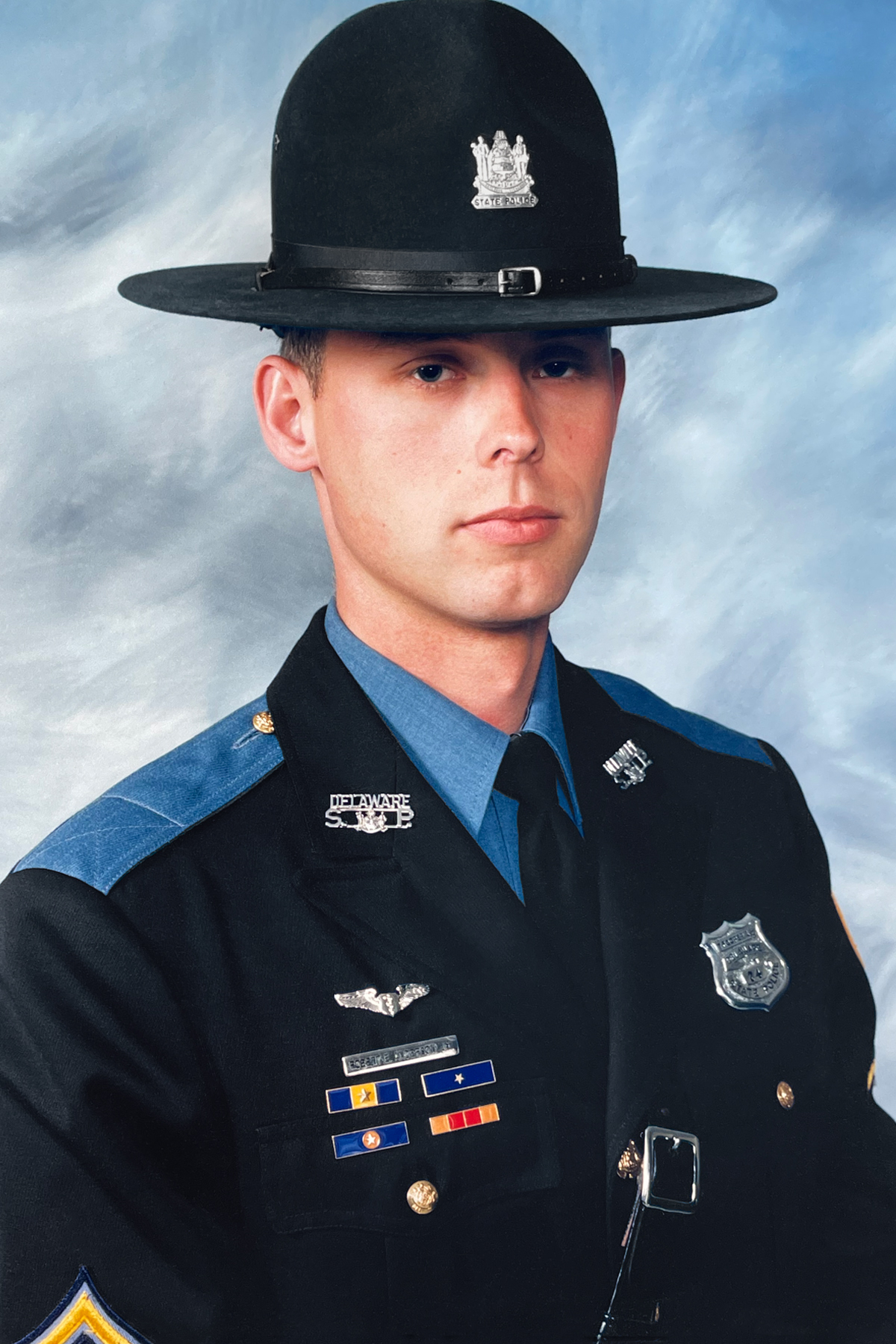 Young Robert Anderson Jr. as Delaware State Trooper