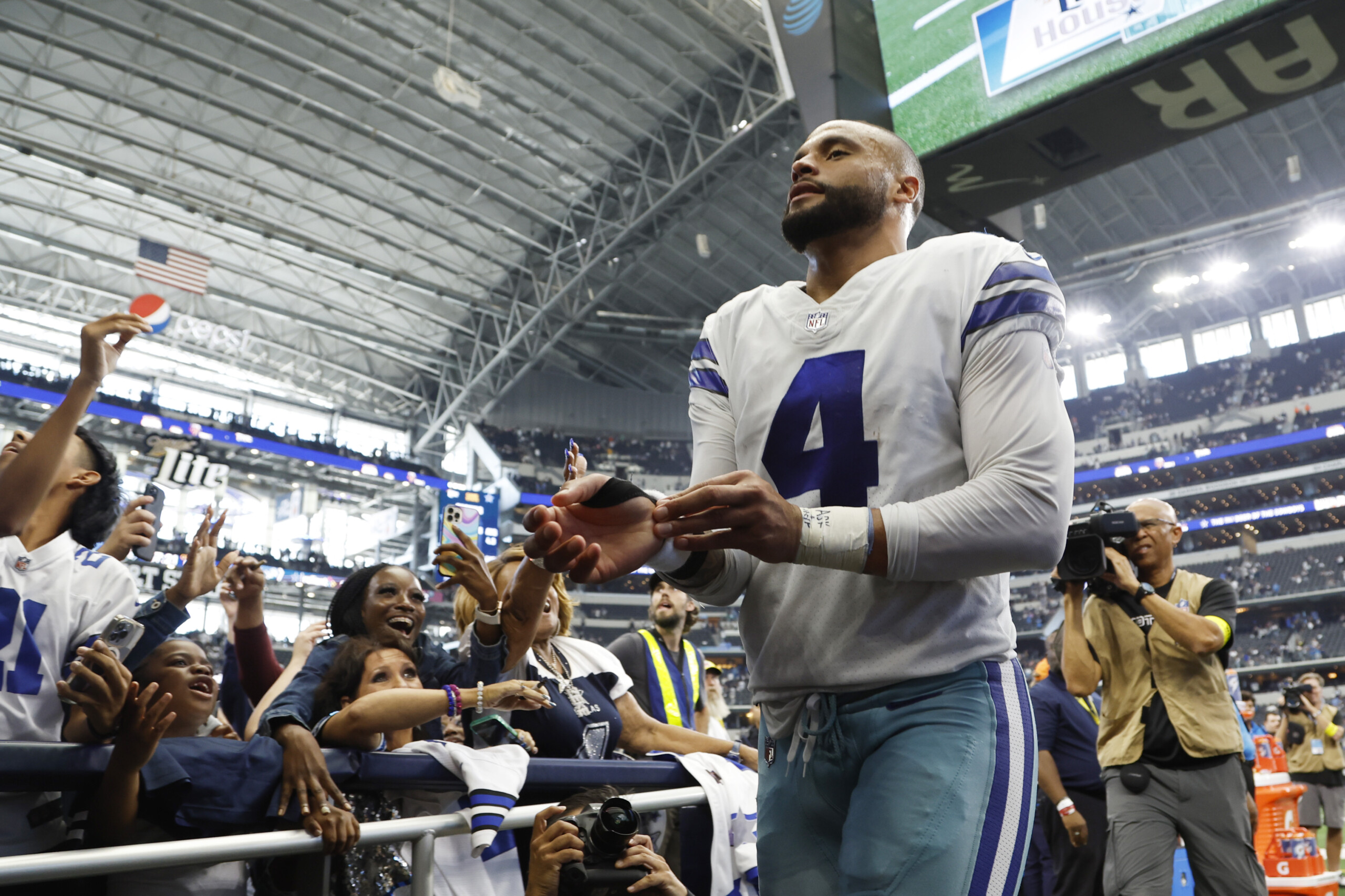 Dallas Cowboys stay resilient with Week 7 win over Detroit Lions