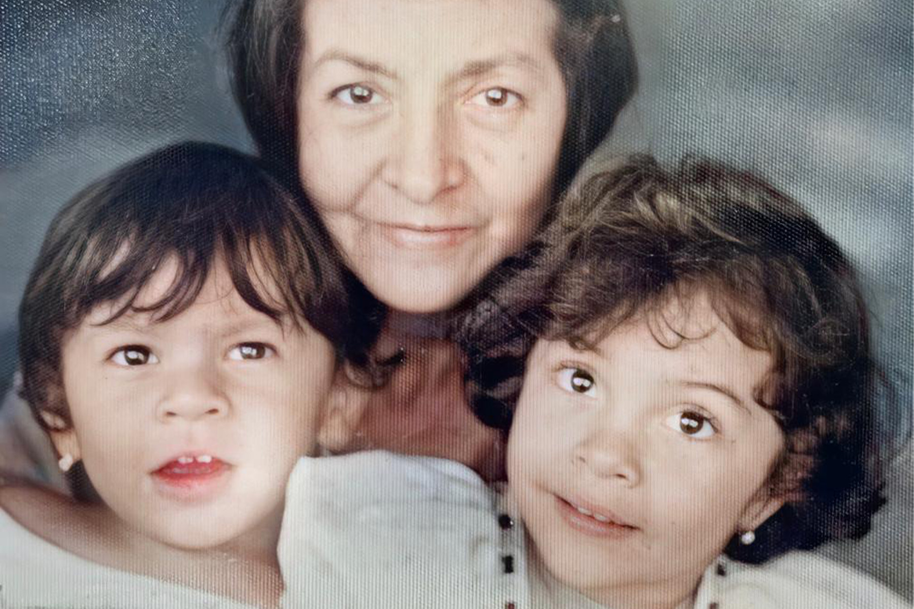 Liliana Gil Valleta Family Photo