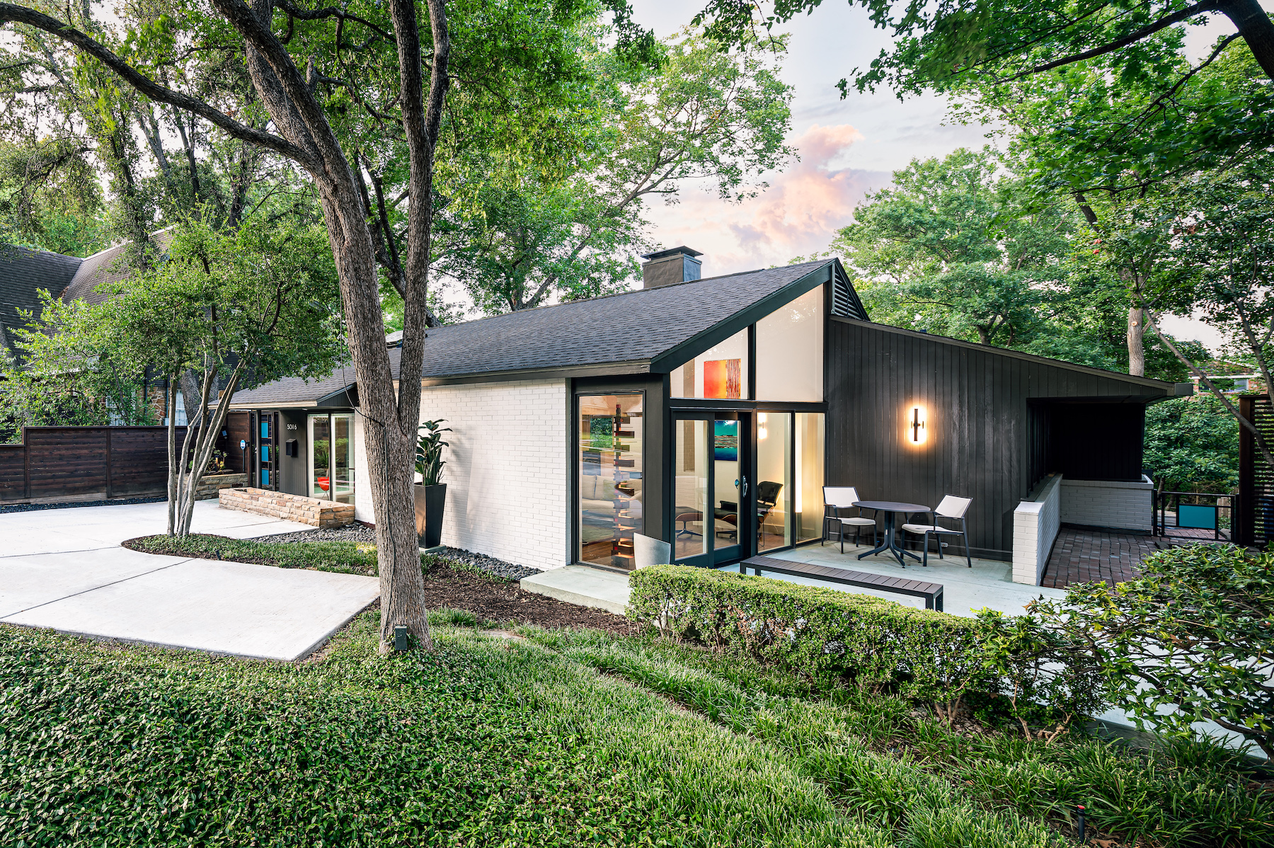 AIA Dallas’ Annual Tour of Homes Is Back This Weekend, Fully InPerson