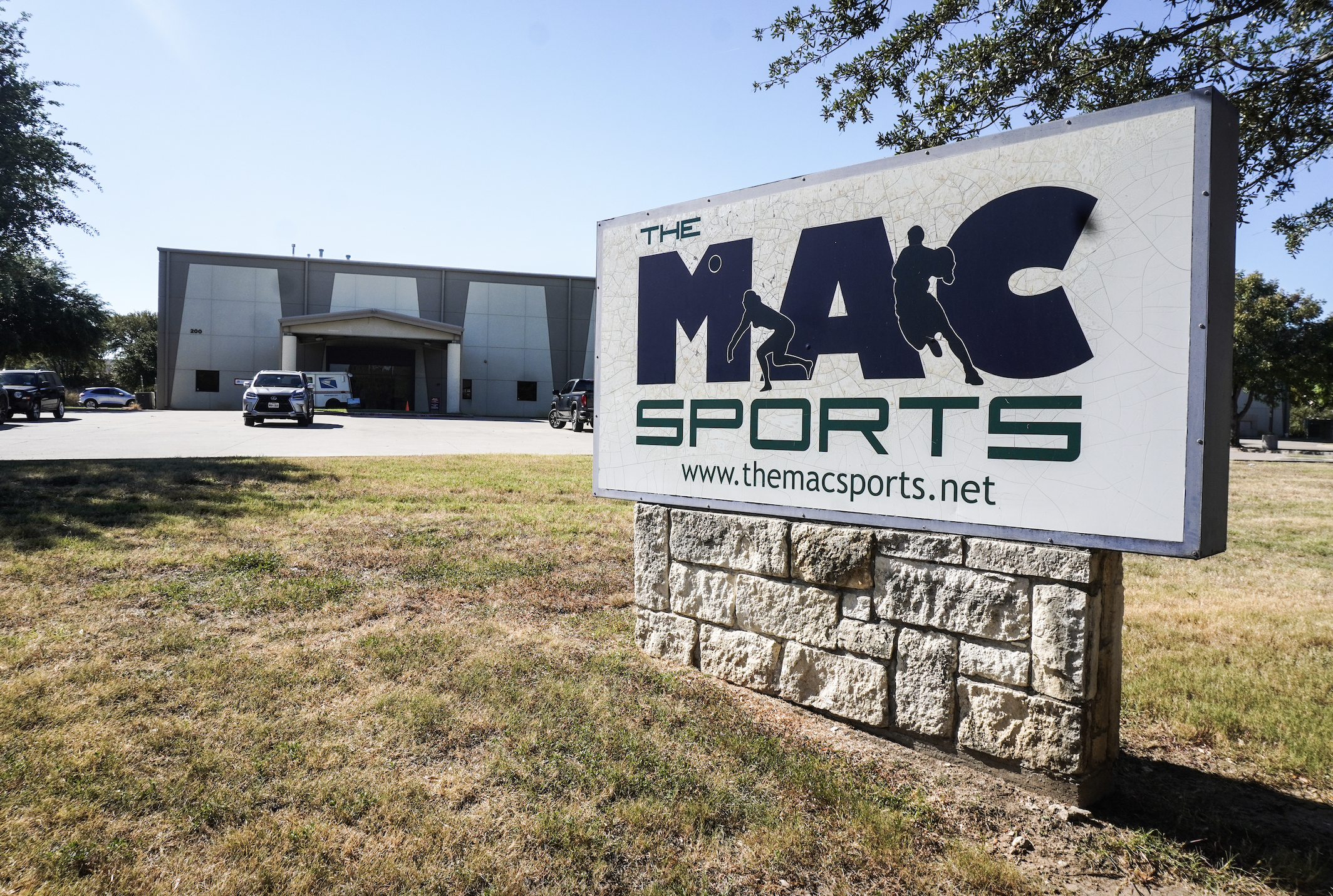 Dallas Mavericks Unveil New Locker Room – NBC 5 Dallas-Fort Worth