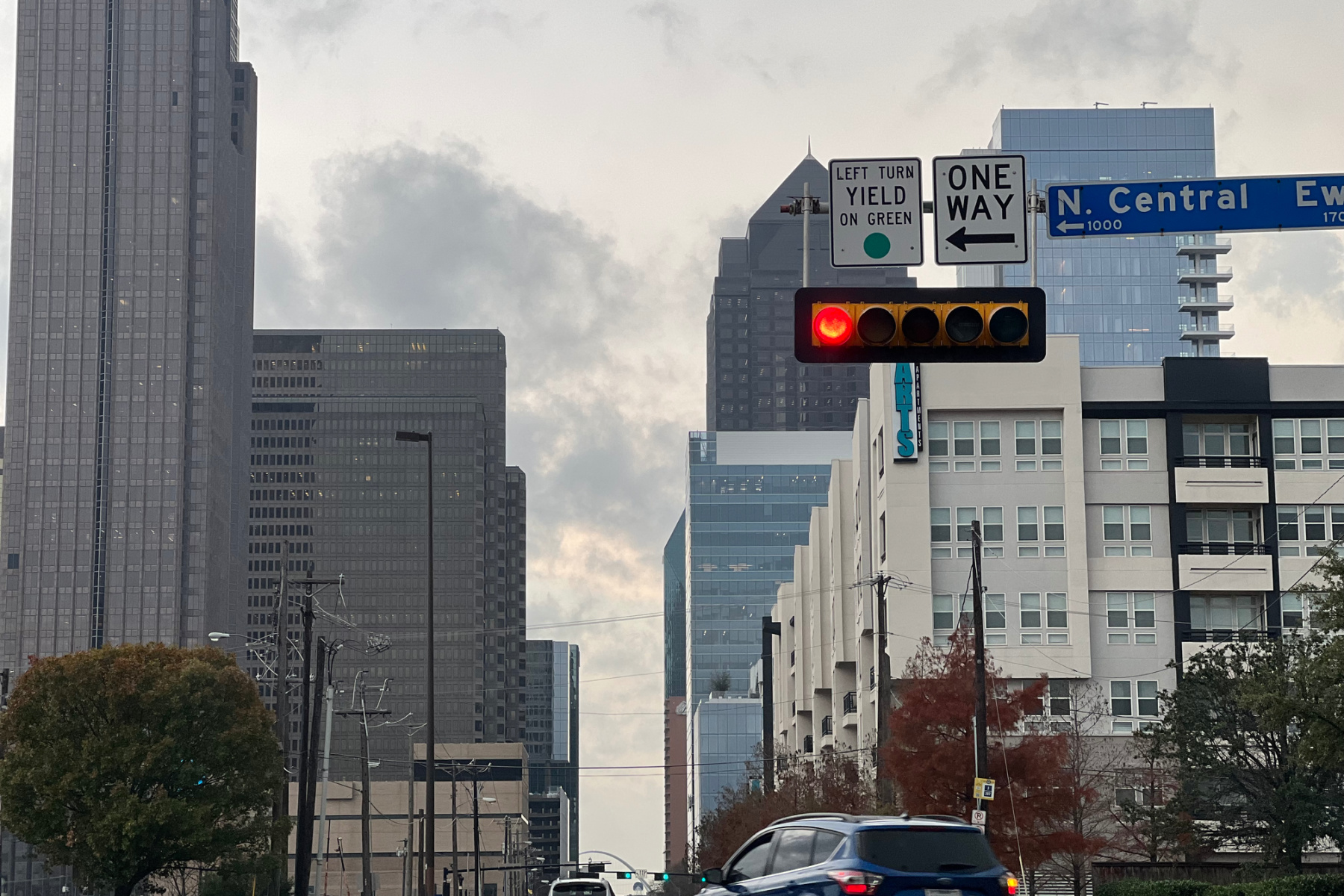 Dallas Wakes Up To a Tornado Threat - D Magazine