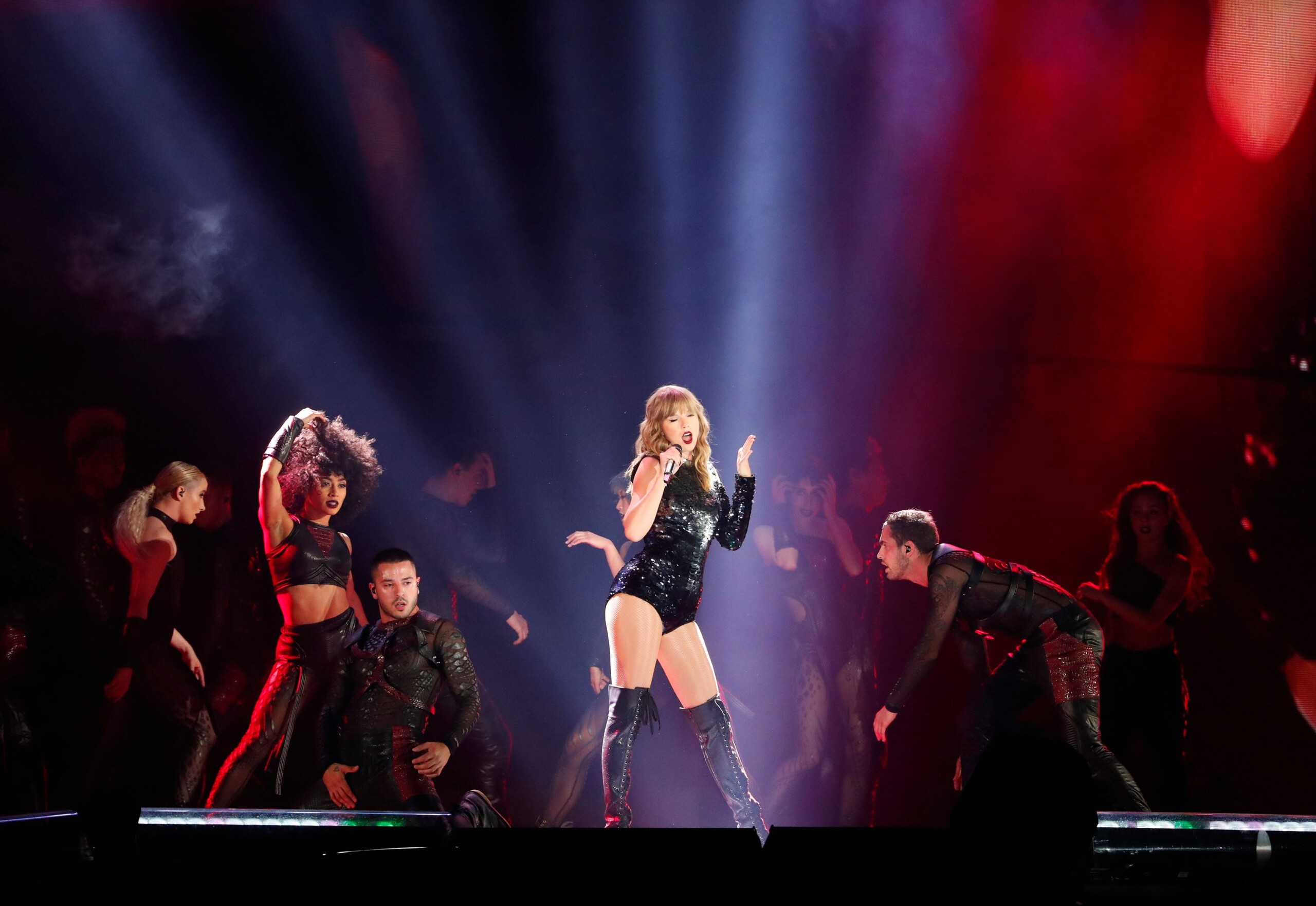 Ready for it?  5 things you need to know before Taylor Swift hits AT&T Stadium