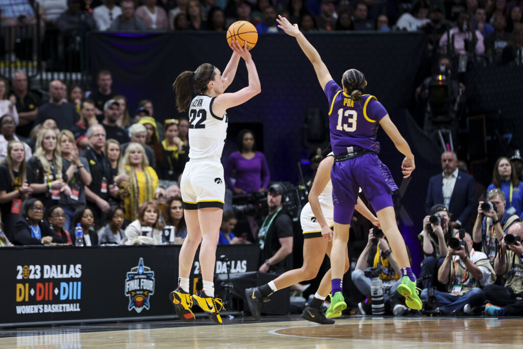 The Coolest Scenes From Iowa Women's Basketball Game at School's Football  Stadium