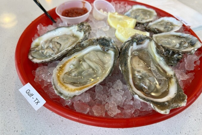 Yes, It’s Safe to Eat Oysters All Year Round, Even During the Summer ...