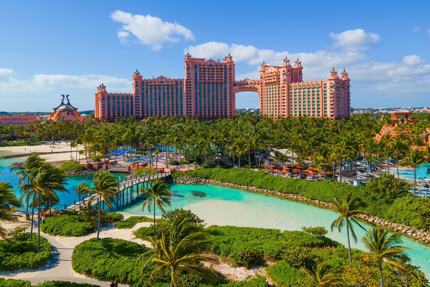 Atlantis Resorts Nassau Bahamas Exterior View 