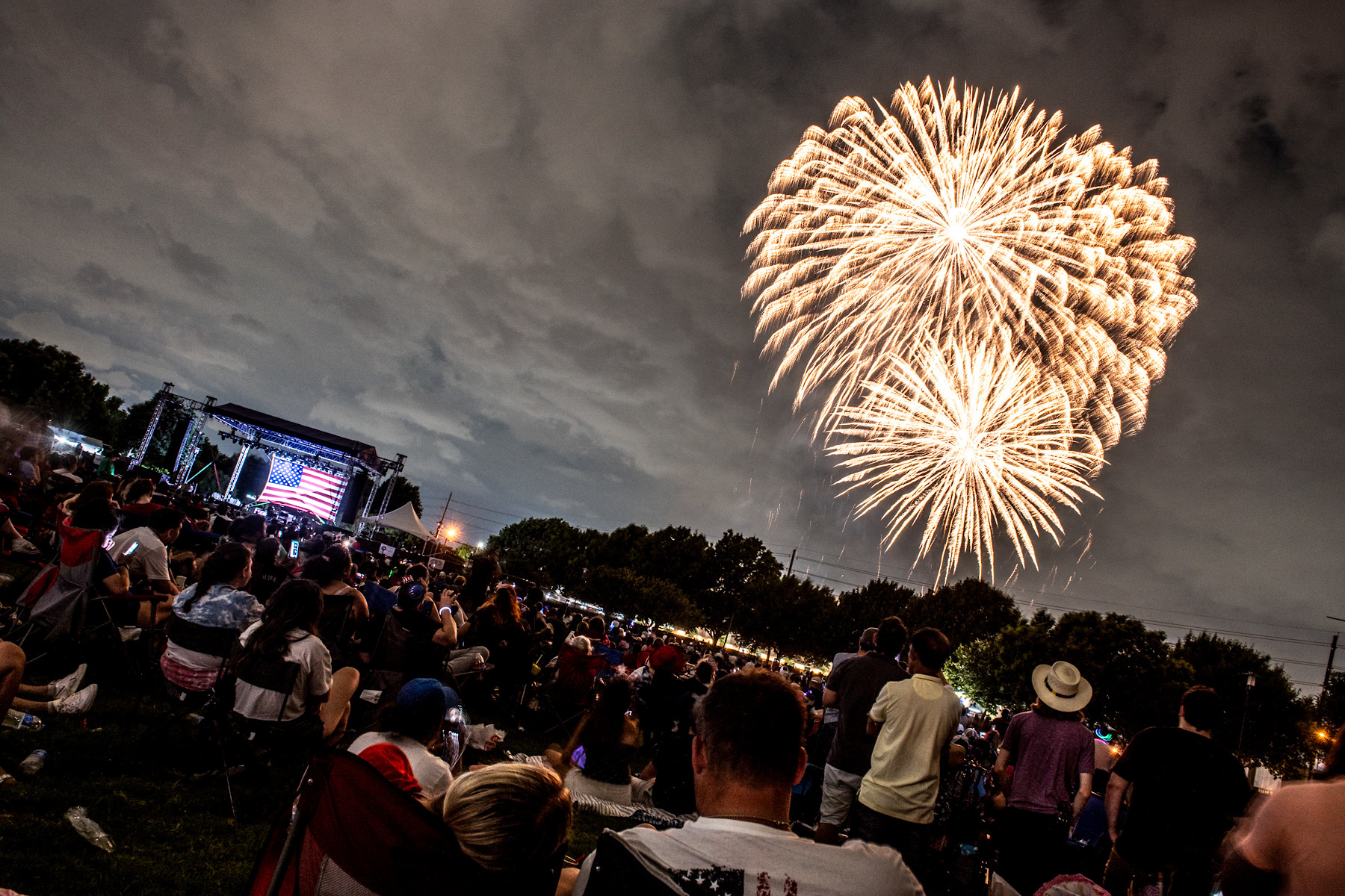 Gallery Addison’s Kaboom Town Lights Up the Sky on the Fourth of July