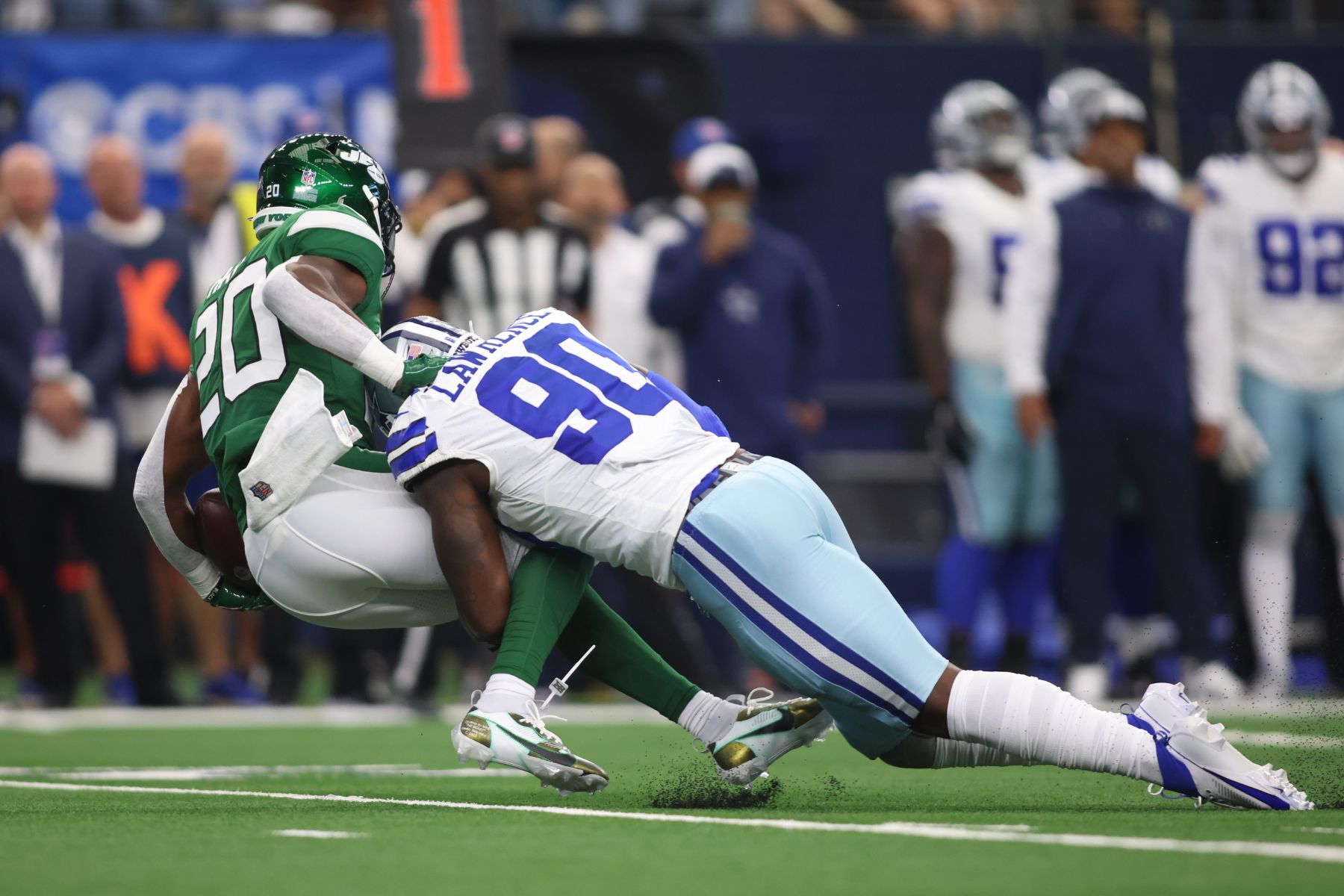 Dallas Cowboys: DeMarcus Lawrence has lofty goals in 2019