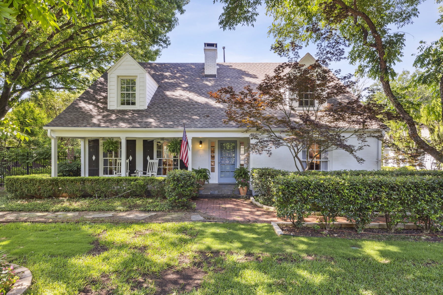 Hot Property A Charming Midway Hollow Farmhouse With Its Own Nickname