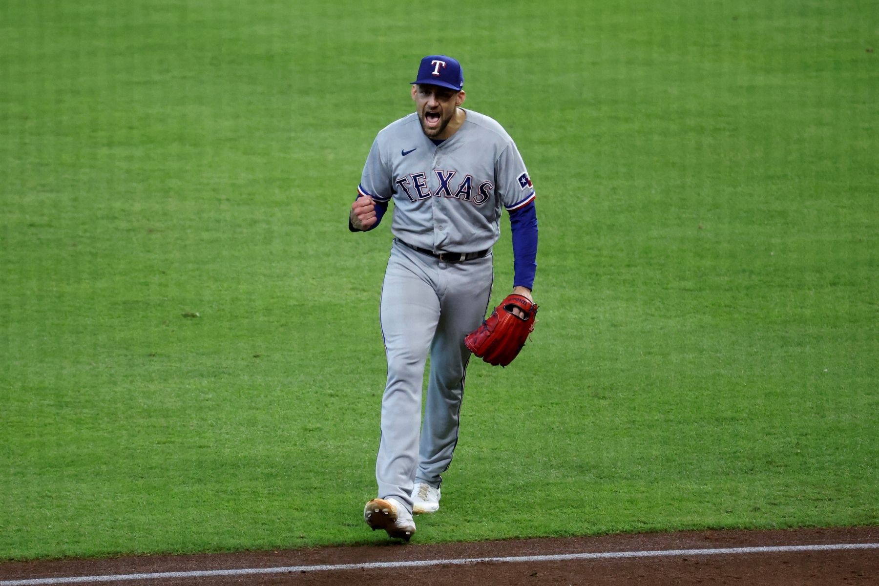 MLB playoffs 2023: Valdez tries to close out Rangers; Phillies head home  with 3-2 lead over D-Backs, National